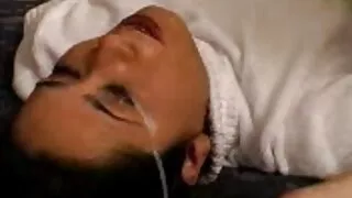 شرارتی لڑکیوں کے اگلے دروازے میں حصہ لینے کے ، سکی عالی ایک گرم ، شہوت انگیز threesome کے
