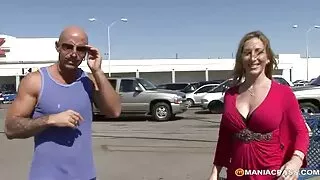 دو چھوٹے busty sluts کے ، لڑنے کے لئے ایک سکس زن با جوان مشکل اور سوادج کاک